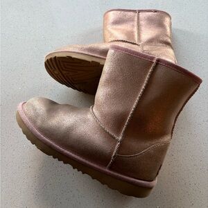UGG Shimmering Rose Gold Ankle Boots - size 5 youth